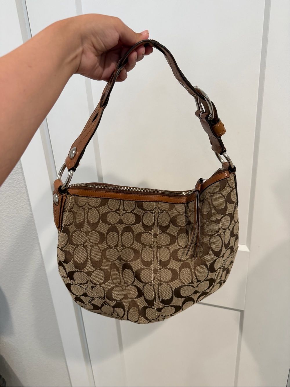 Vintage Coach Canvas Shoulder Bag - Picture 4 of 7